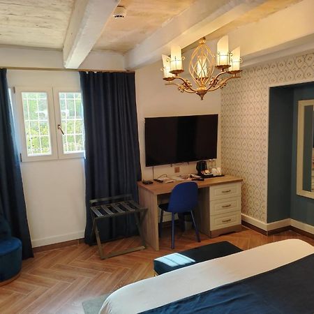 The Red Farm Relais & Spa Iklin 外观 照片