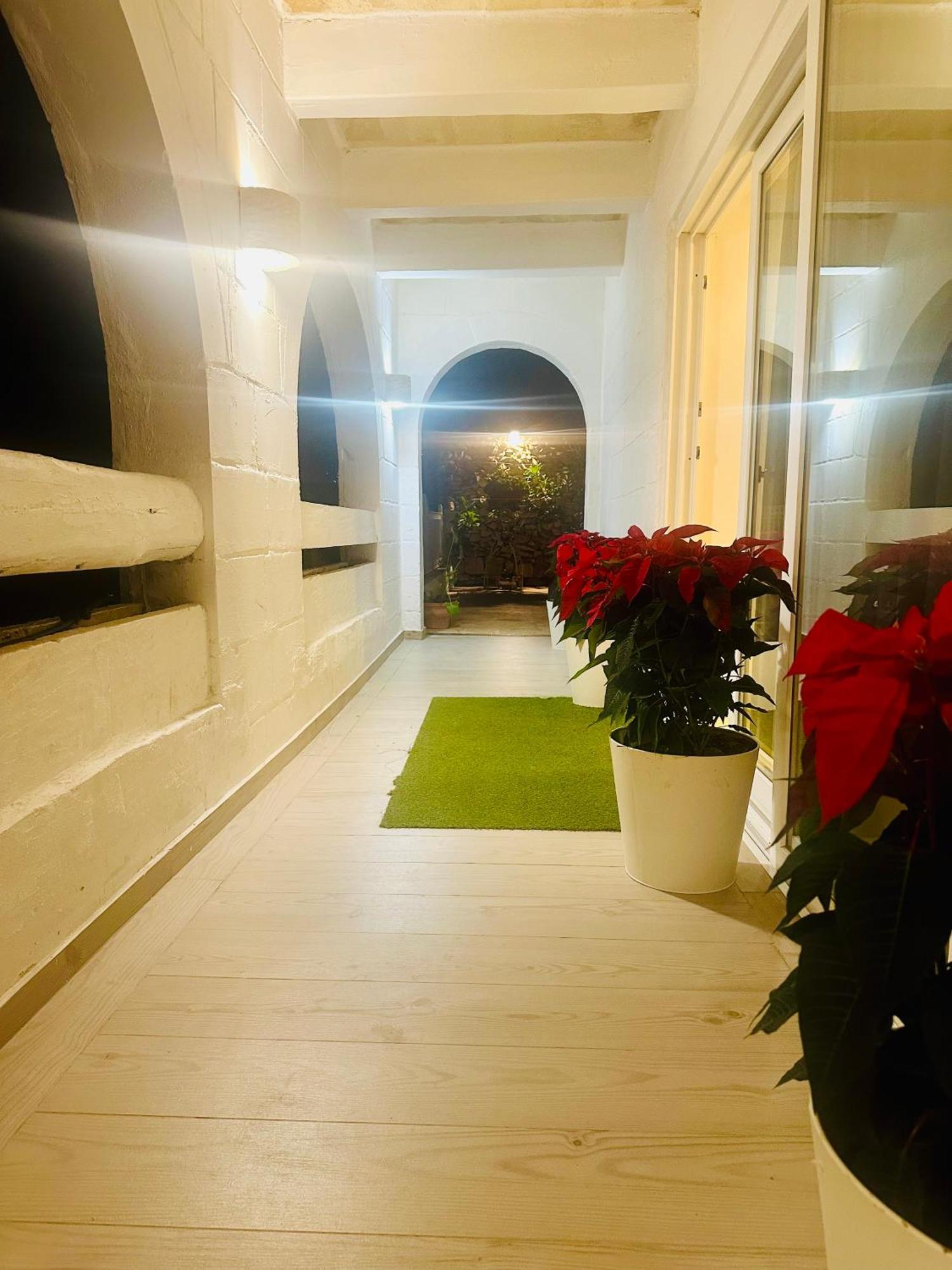 The Red Farm Relais & Spa Iklin 外观 照片
