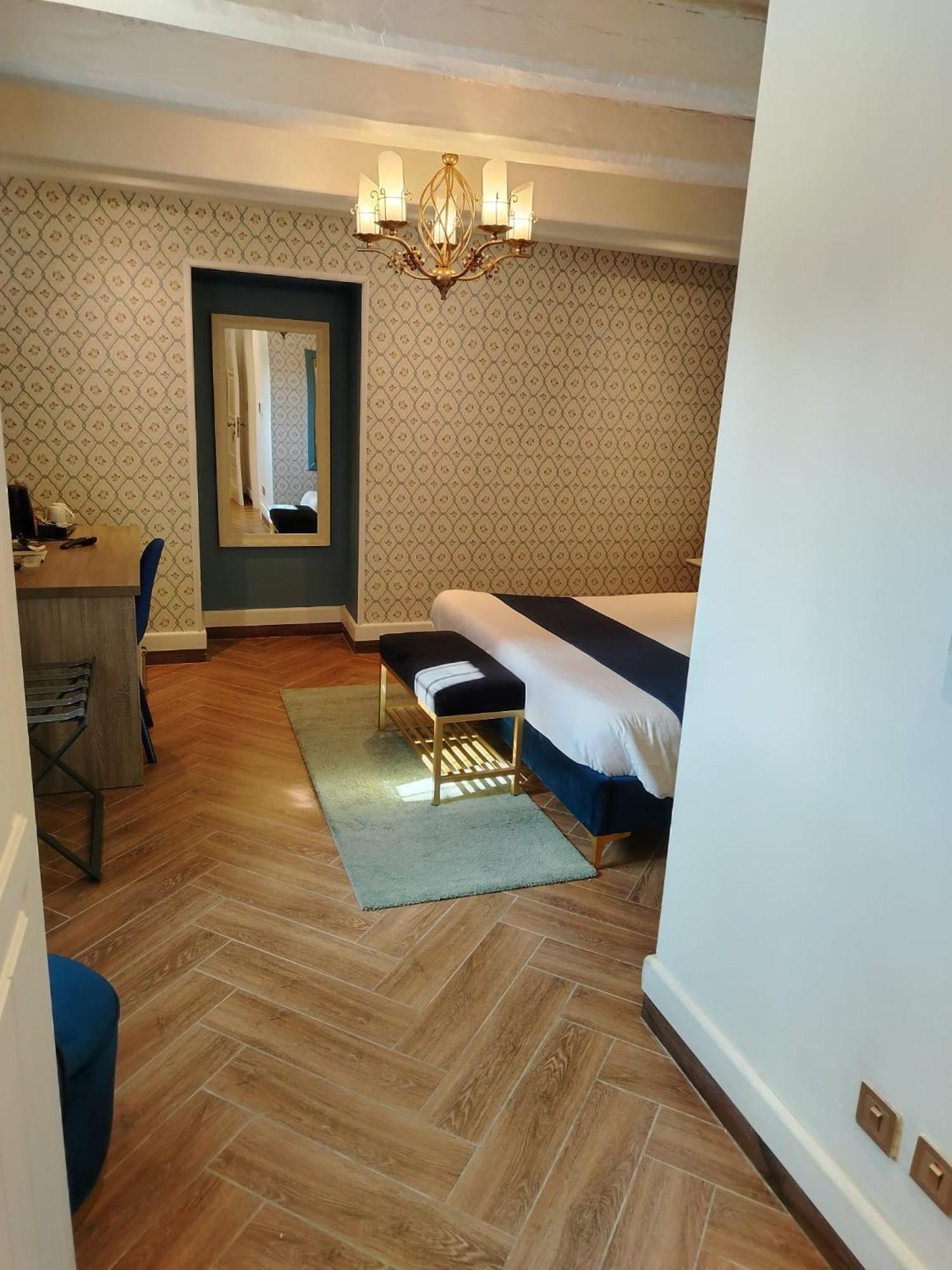 The Red Farm Relais & Spa Iklin 外观 照片
