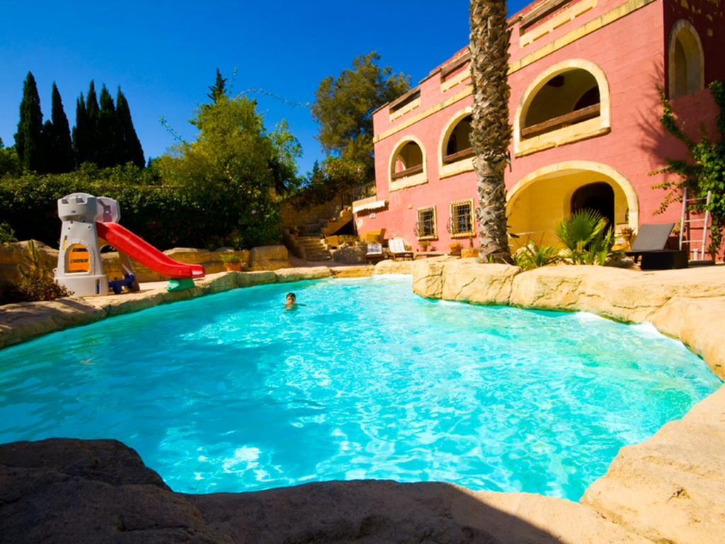 The Red Farm Relais & Spa Iklin 外观 照片
